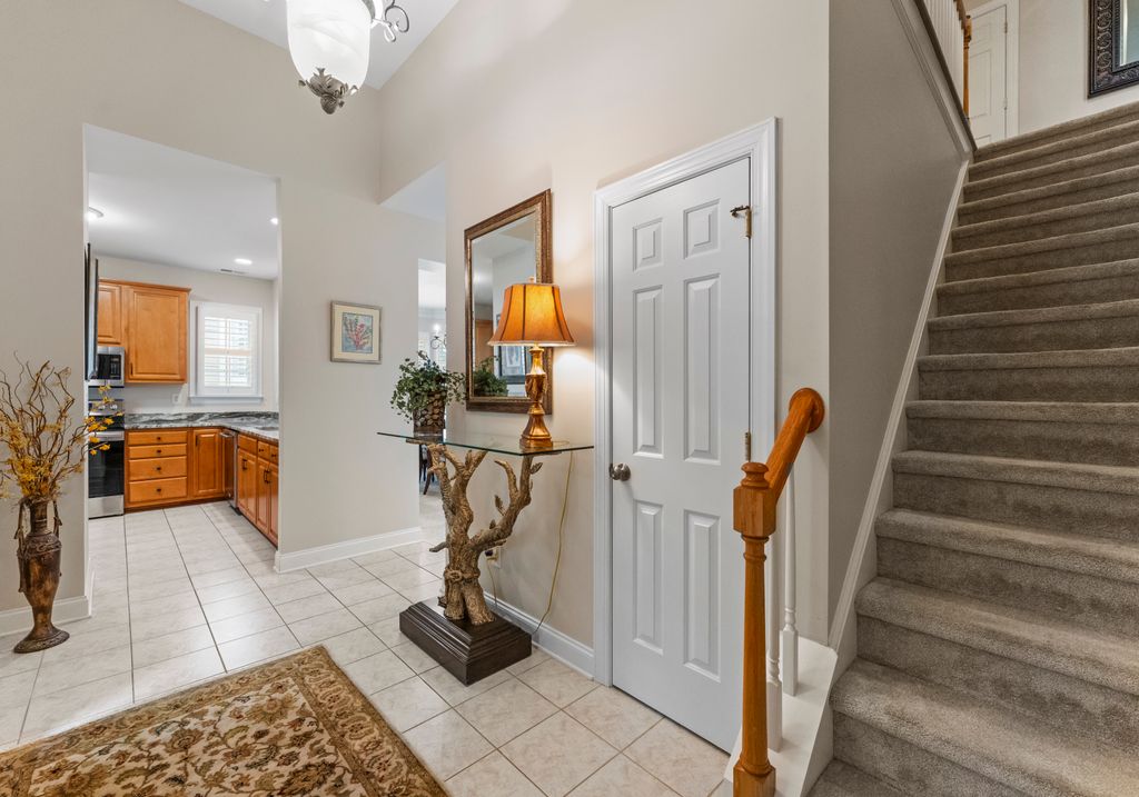  Cloverstone Cir_Int-01