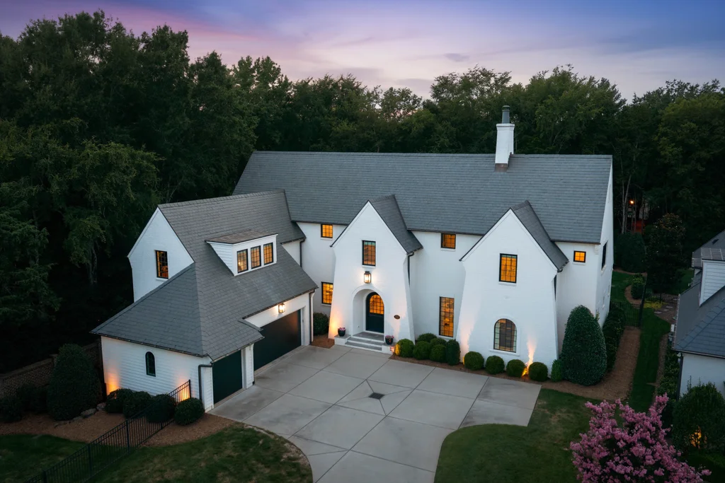 4709OckleyManorLn_Drone_Twilight_002