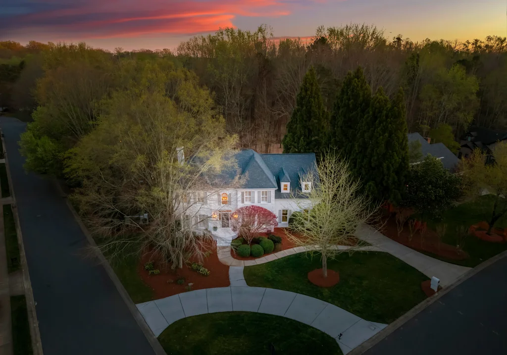 Riesman Ln_Drone Twilight-02