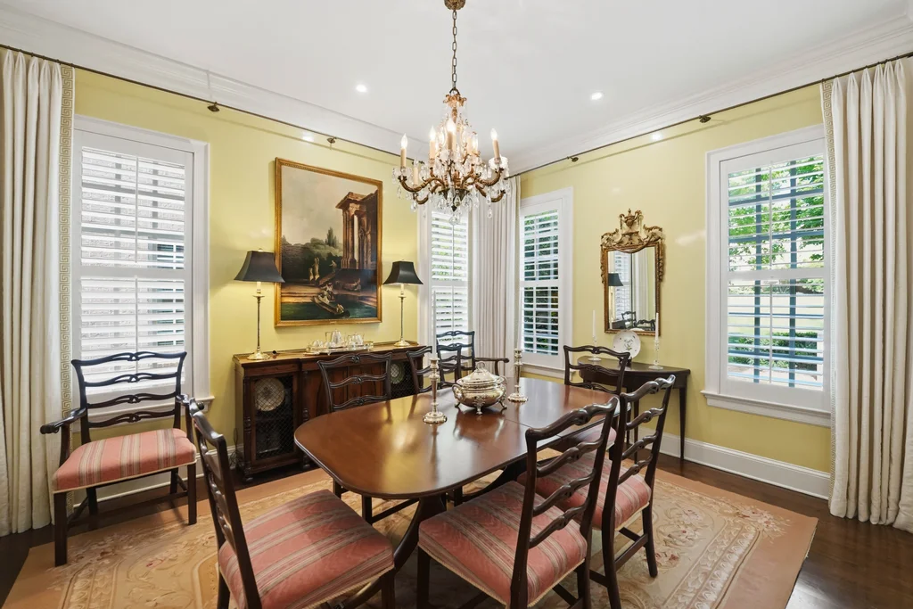 2618SheffieldCrescent_Int_014