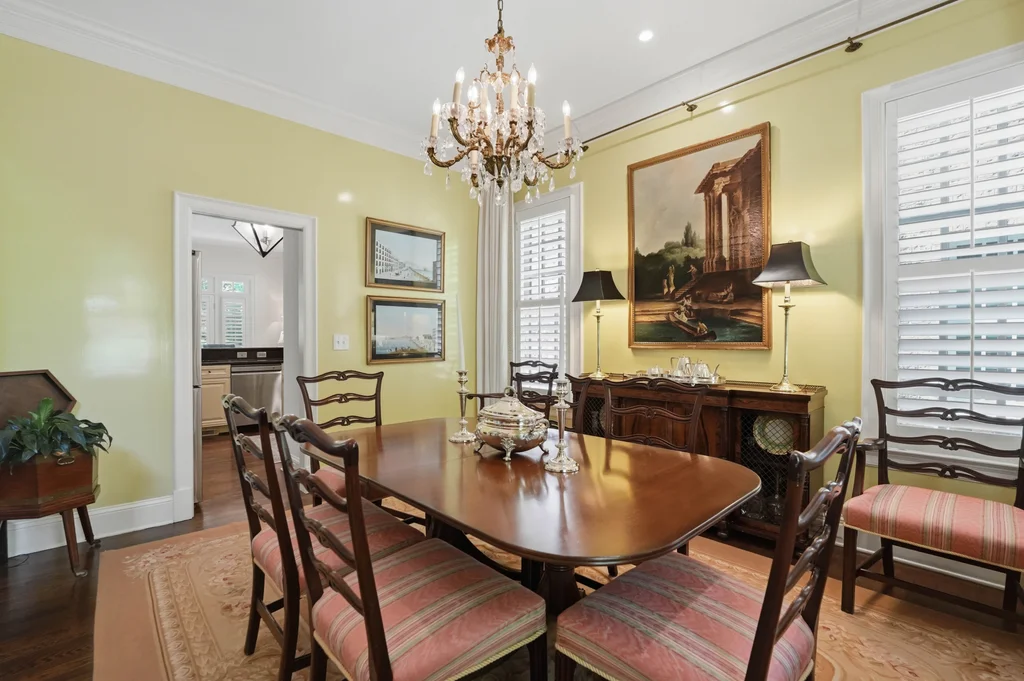 2618SheffieldCrescent_Int_015