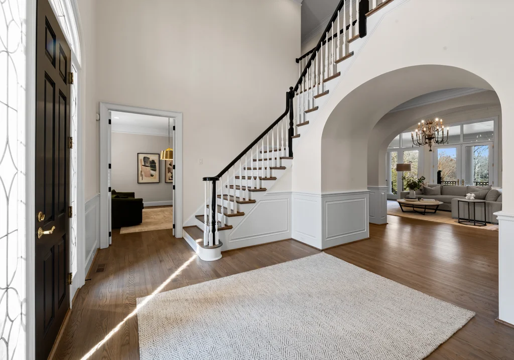 Lake Challis Lane_Int-02