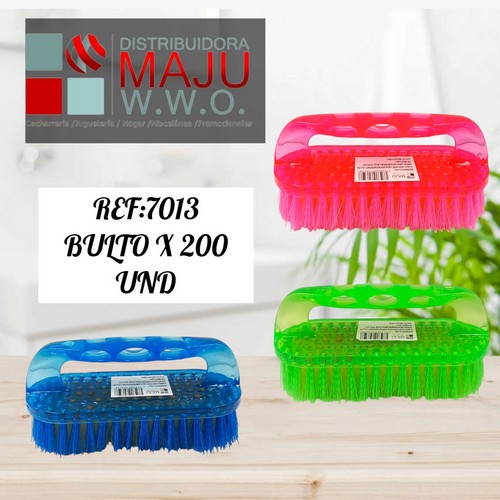 Cepillo De Ropa Acrilico Colores Varios 15 Cm