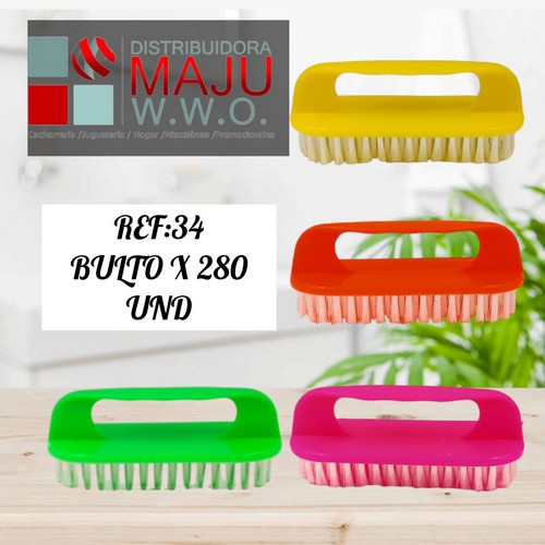 Cepillo De Ropa Plastico Unicolor 15 Cm