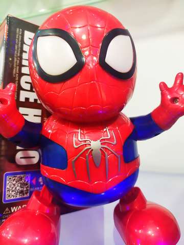 Ld-155D Muñeco Heroe Robotbailarin