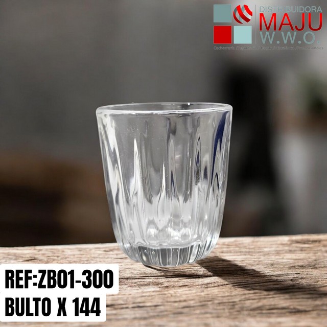 Copa Diamantada Grande En Vidrio De 60Ml