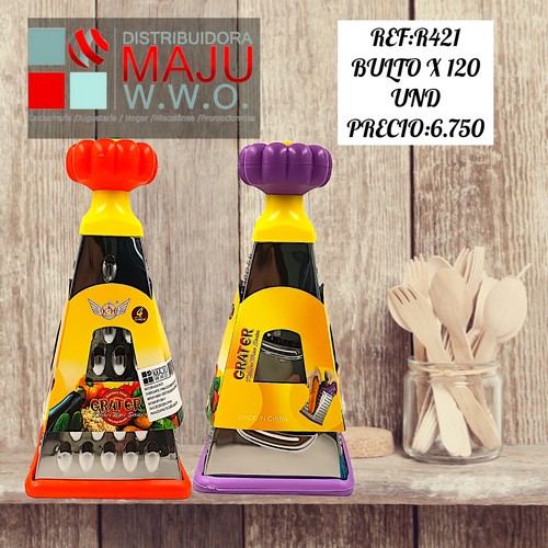Rallado Piramide Flor 21 X 10 Cm
