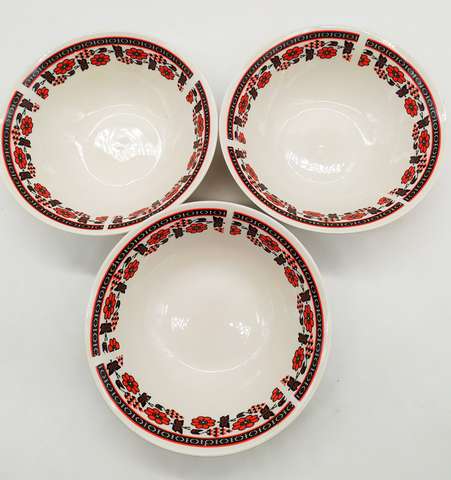 Plato Sopero Con Estampados De Flores Rojas