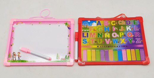 Tablero Pequeño Para Dibujar Con Abc Y Tabla