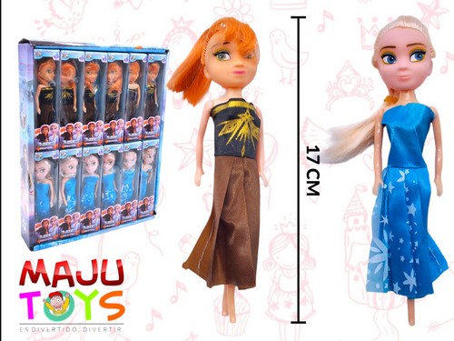 Muñeca Modelos Pequeña En Caja
