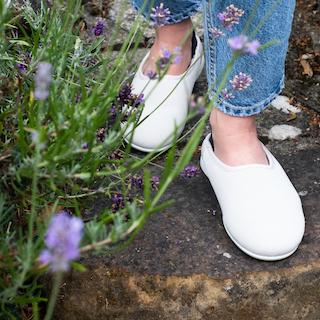 mahabis canvas // jutland stone