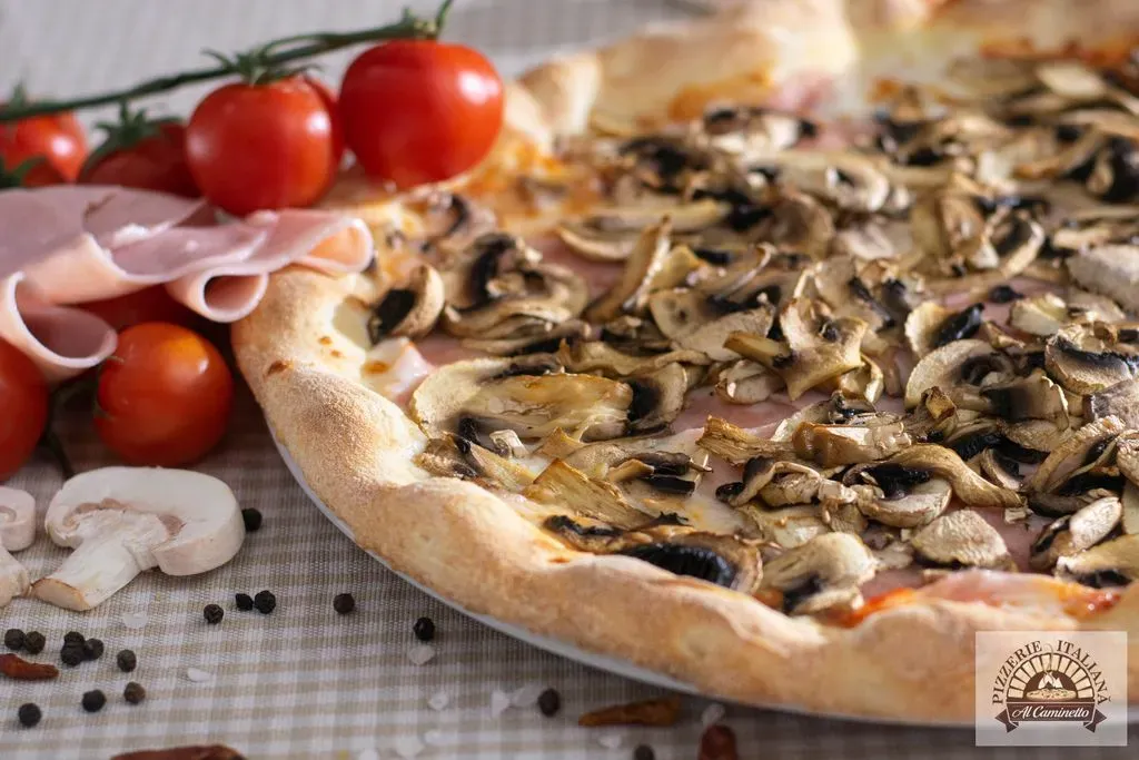 Prosciutto e funghi