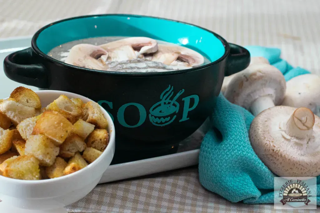 Zuppa crema di funghi