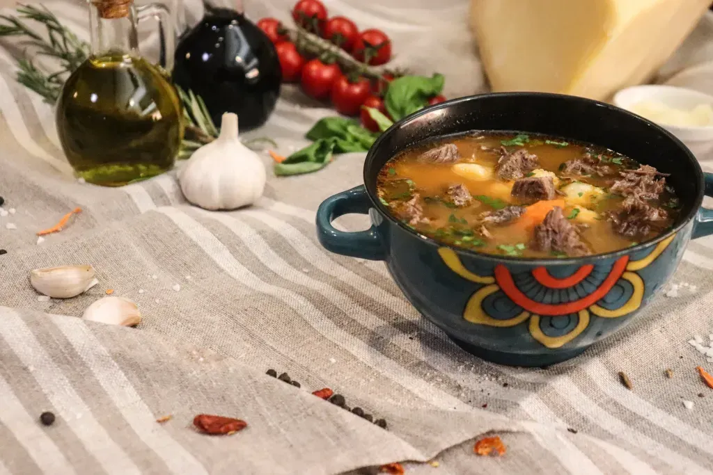 Minestrone di verdure con carne