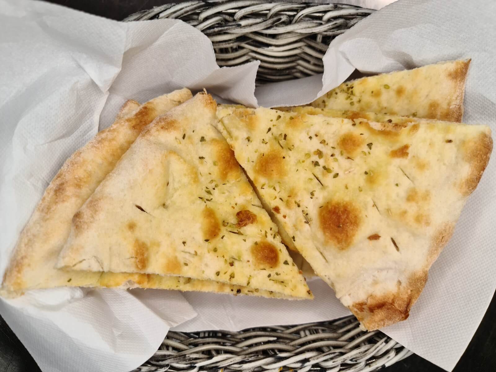 Pizza Pane Cu Oregano
