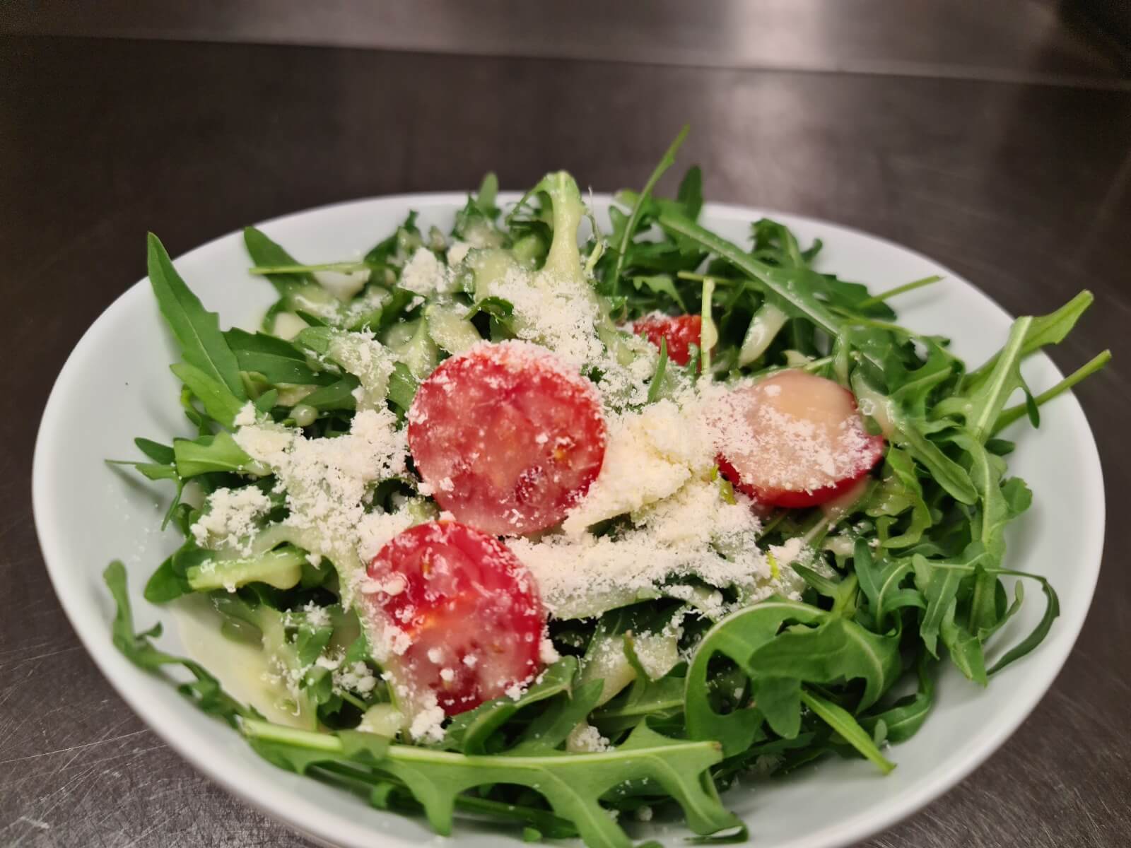 Salata rucola si parmezan