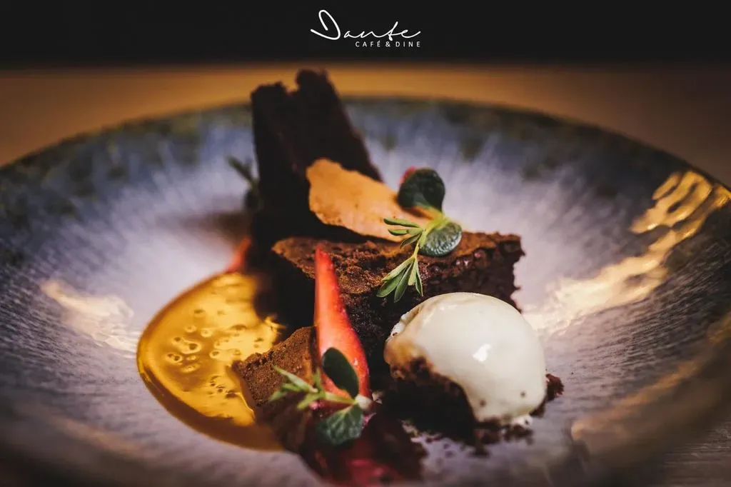 Lava Cake cu inghetata