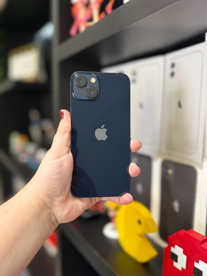 iPhone 13