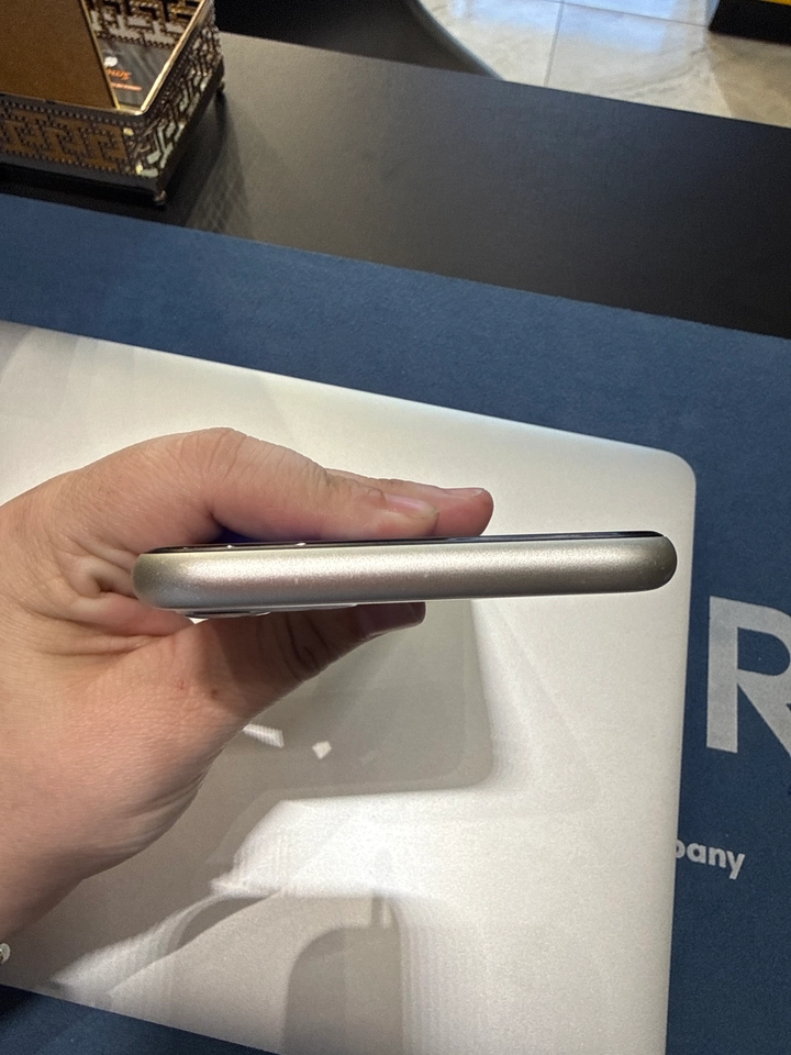 IPhone 11 128GB Branco - Bateria nova 📲