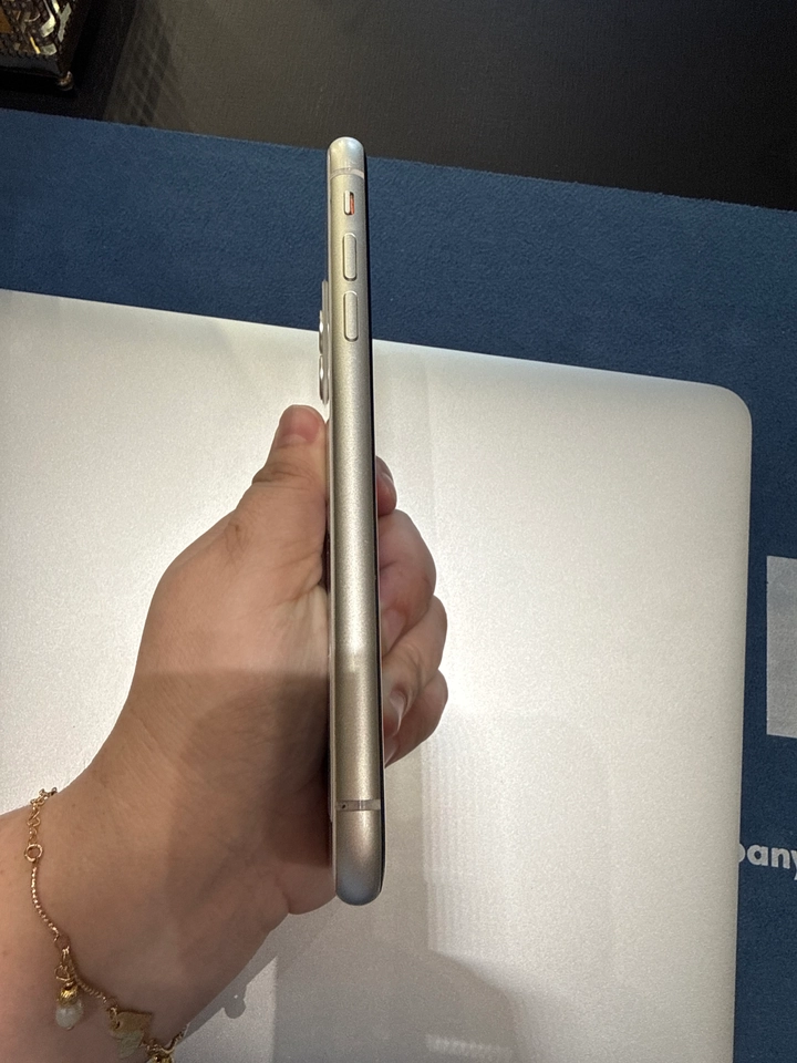 IPhone 11 128GB Branco - Bateria nova 📲