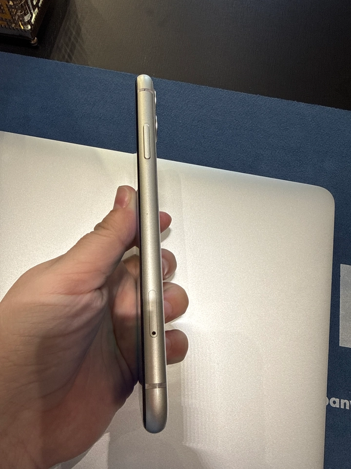 IPhone 11 128GB Branco - Bateria nova 📲