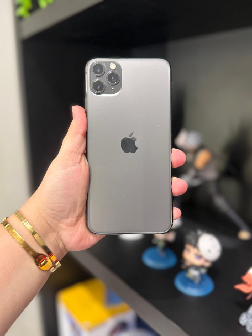 iPhone 11 Pro Max Grafite 64GB