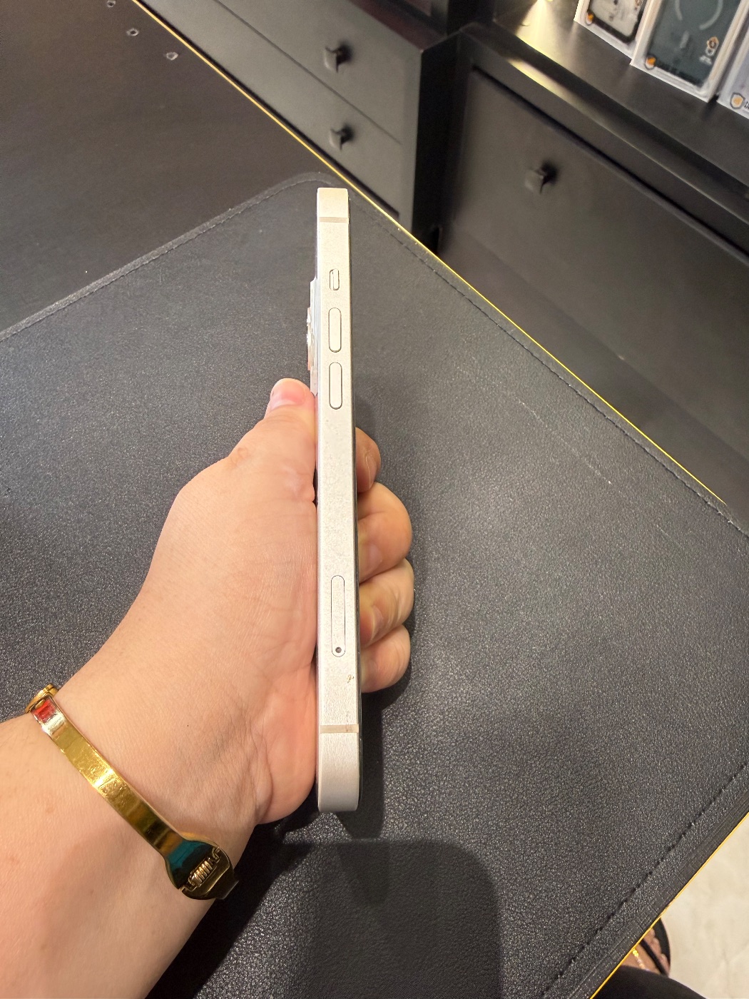 iPhone 13 -Bateria Trocada 📲