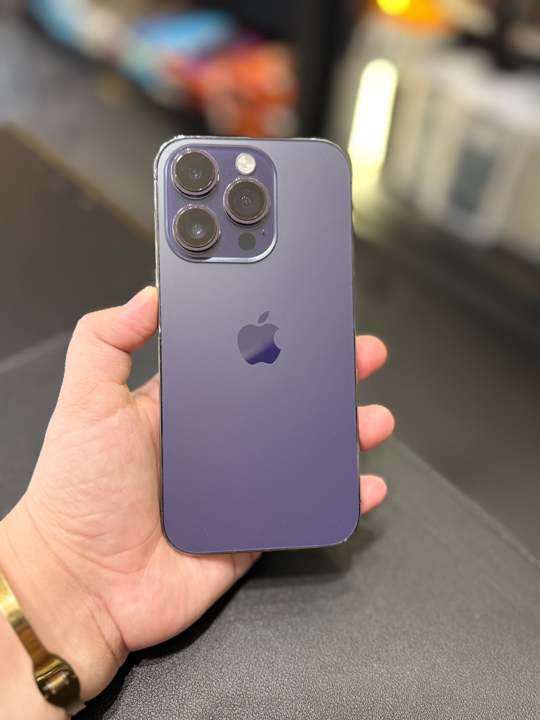 IPHONE 14 PRO - BATERIA E TAMPA TROCADA