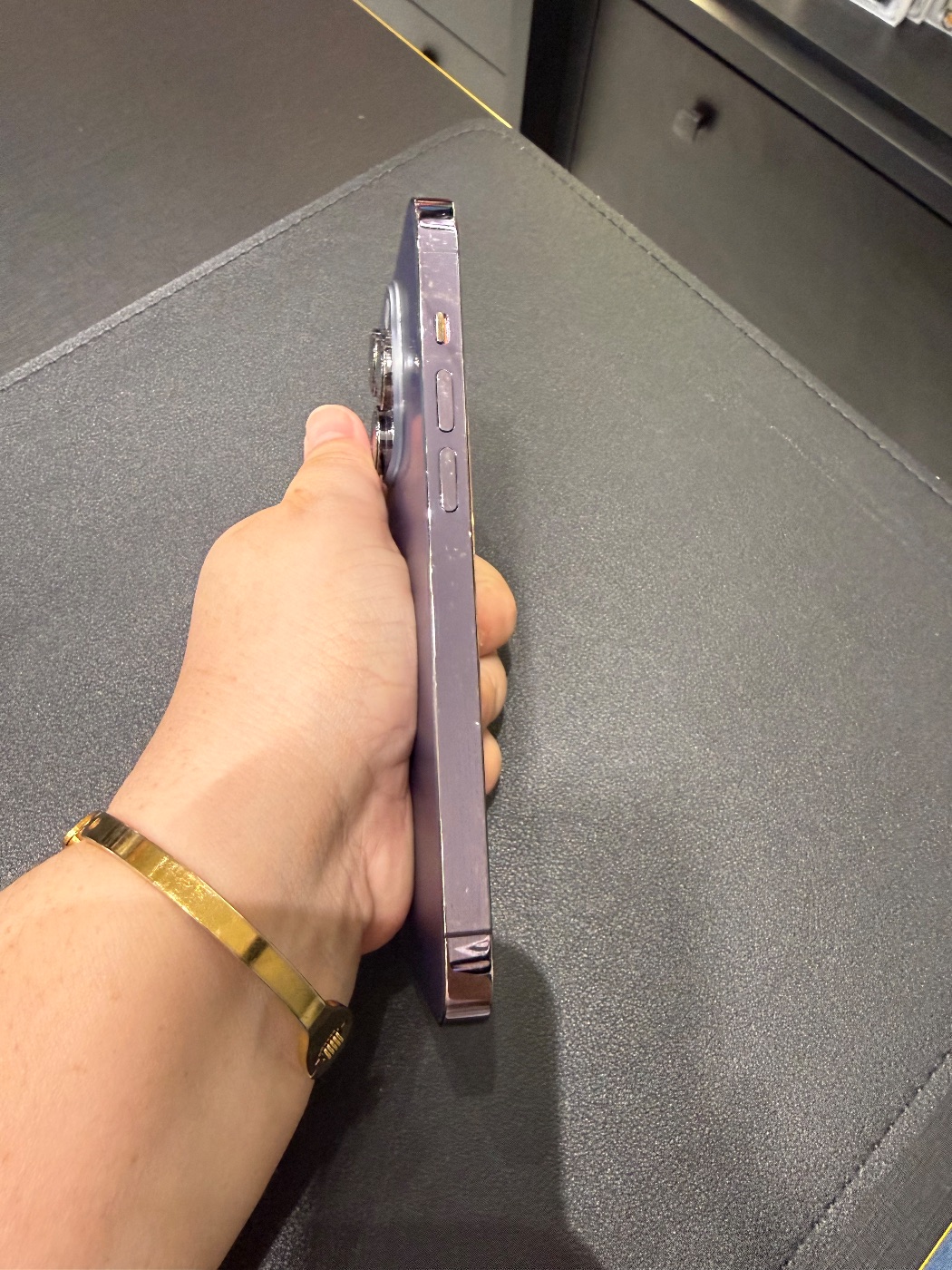 IPHONE 14 PRO - BATERIA E TAMPA TROCADA