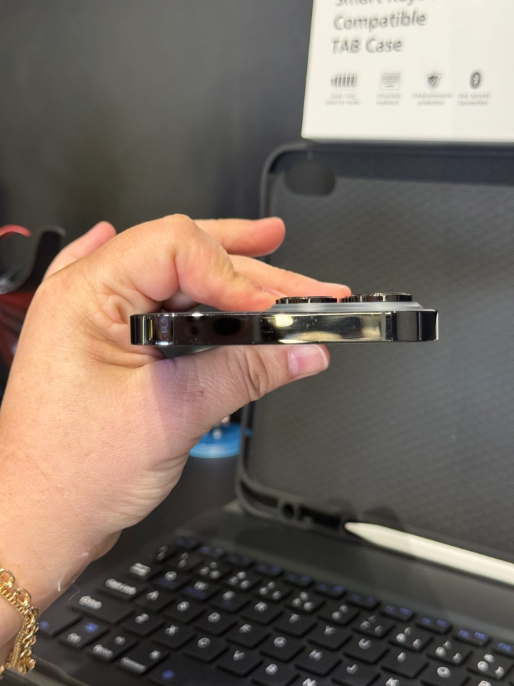 IPHONE 14 PRO MAX - TAMPA TROCADA, TELA AMOLED, BATERIA TROCADA.