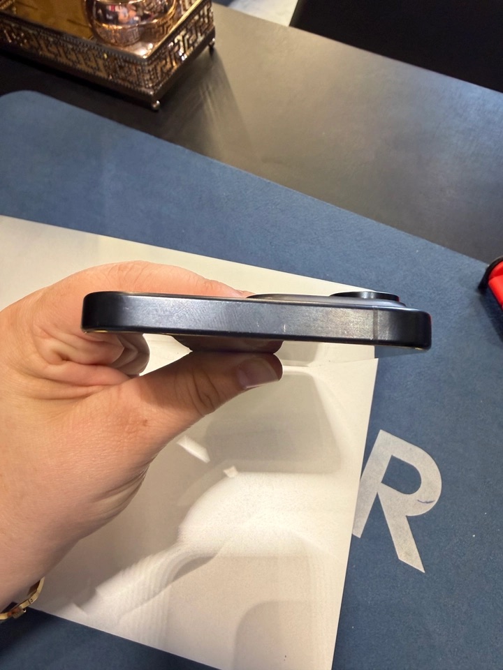 IPhone 15 Pro Max  - Todo Original 📱
