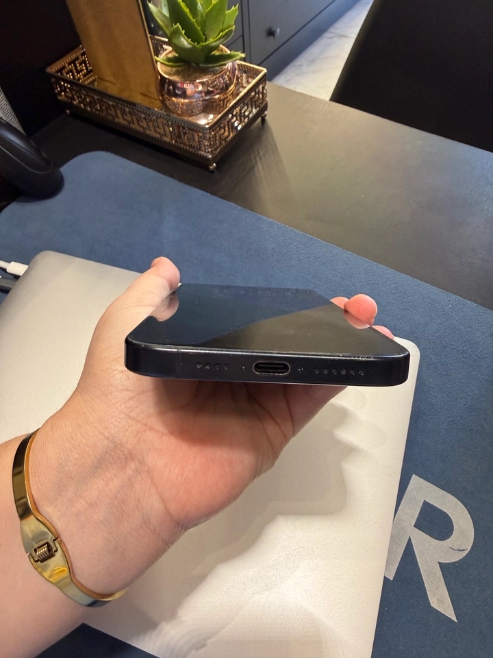 IPhone 15 Pro Max  - Todo Original 📱