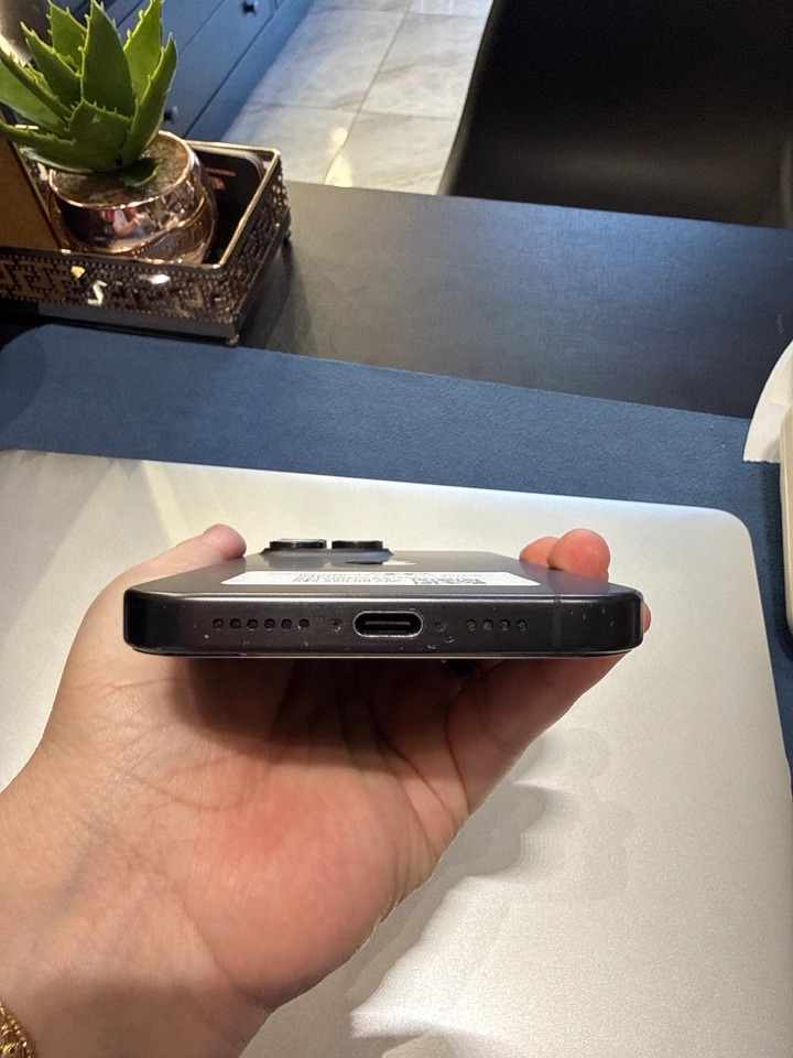IPhone 15 Pro Max  - Todo Original 📱