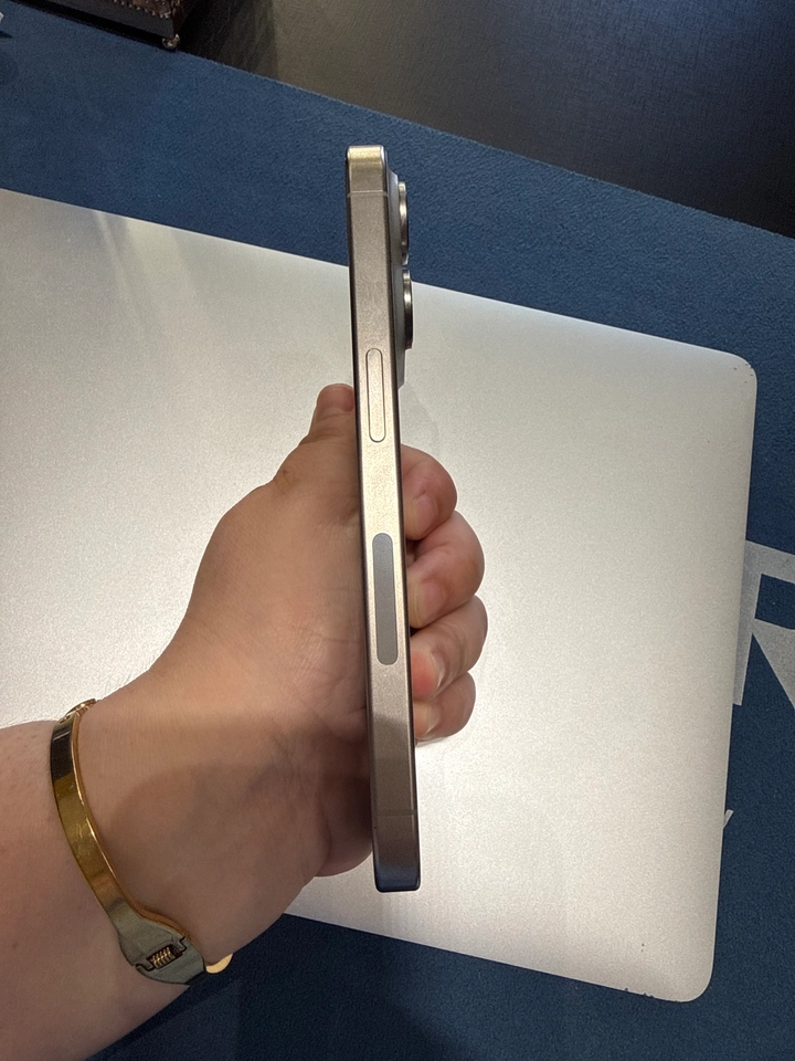 IPhone 15 Pro - Todo Original 📱