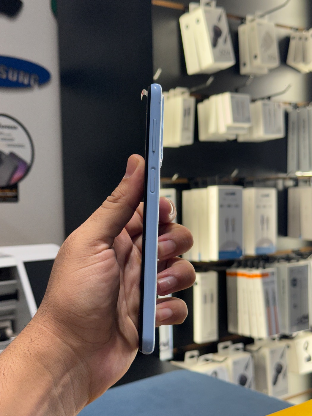 Samsung A23