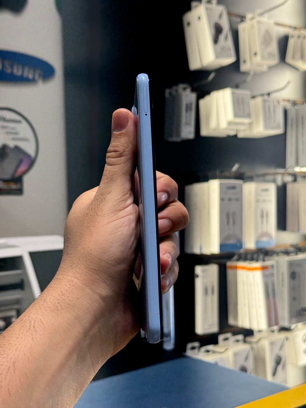 Samsung A23
