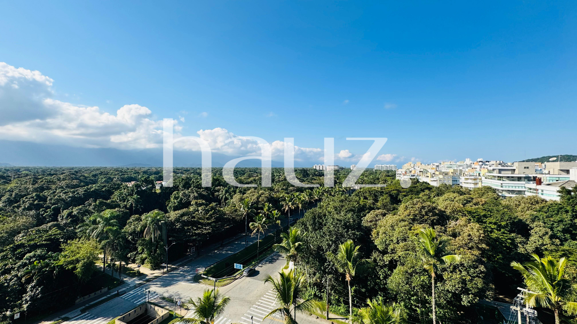 APARTAMENTO À VENDA, COM 2 DORMITÓRIOS, PRÓXIMO DA PRAIA, NA RIVIERA DE SÃO LOURENÇO – BERTIOGA-SP  - Imagem 2