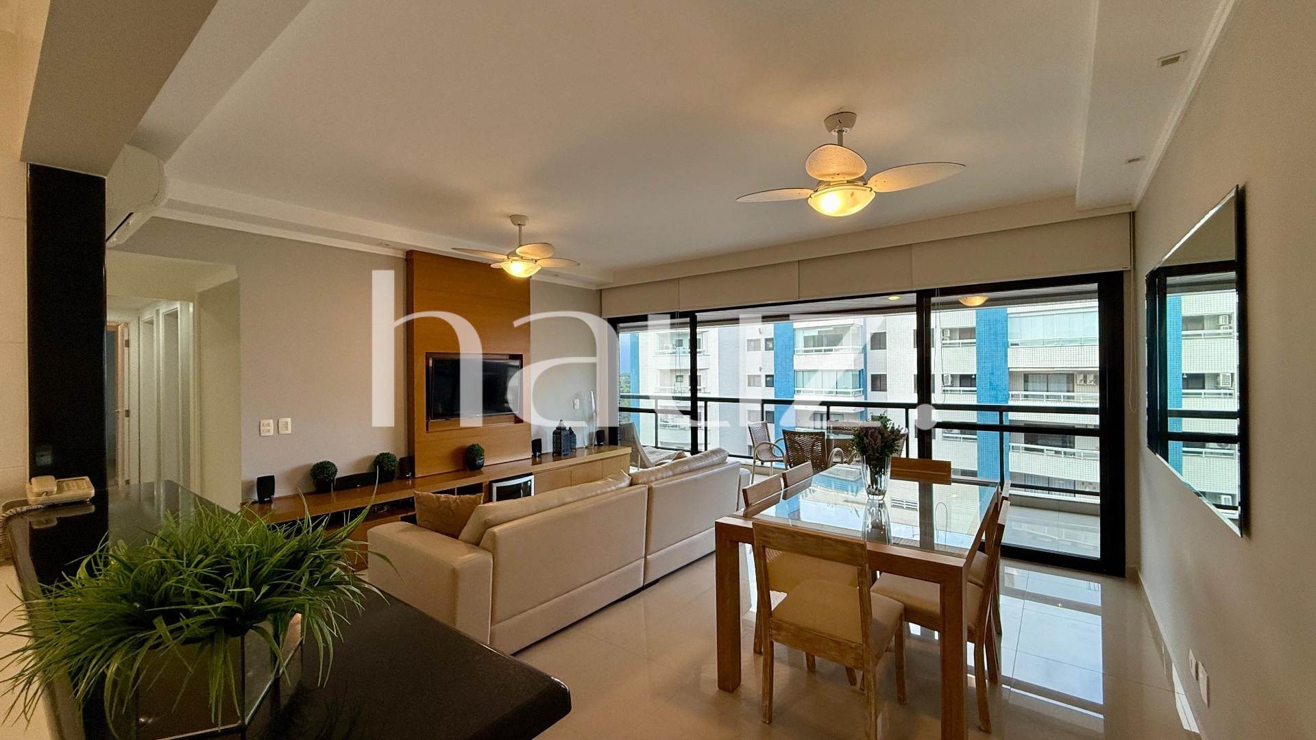 APARTAMENTO À VENDA, COM 3 DORMITÓRIOS, 106M2 ÚTIL, EM RIVIERA DE SÃO LOURENÇO – BERTIOGA-SP  - Imagem 2