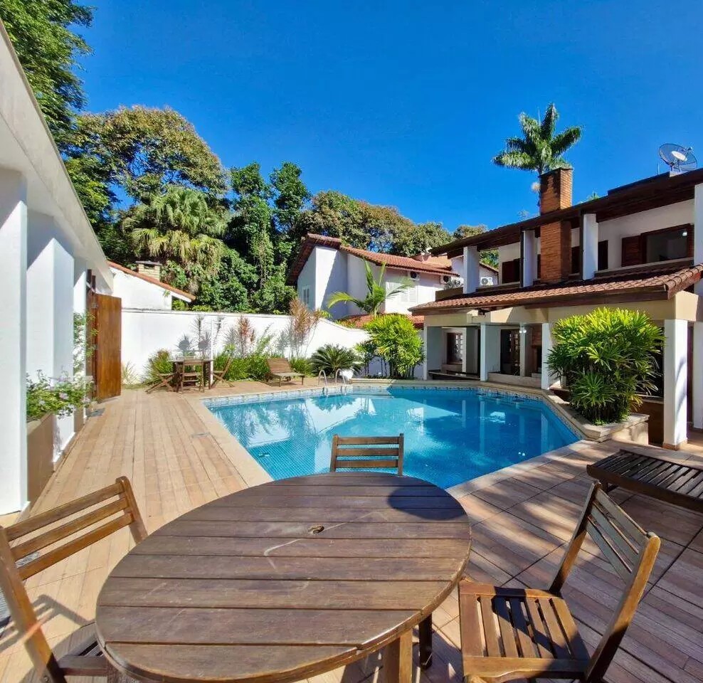 CASA COM 8 DORMITÓRIOS (6 SUÍTES), 6 VAGAS, 390M² ÁREA CONSTRUÍDA, MÓDULO 22 QUADRA A LOTE 44 À VENDA EM RIVIERA DE SÃO LOURENÇO - Foto 1