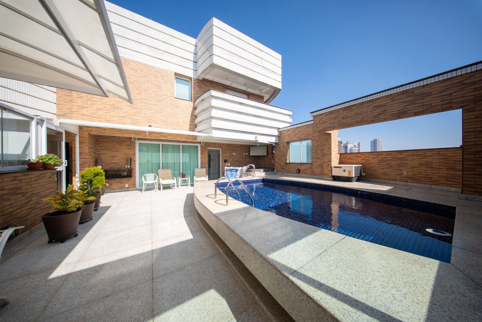 Cobertura 421m² no Condomínio Villa Lobos - 3 Suítes (4ª reversível), 6 Vagas, Jardim Anália Franco