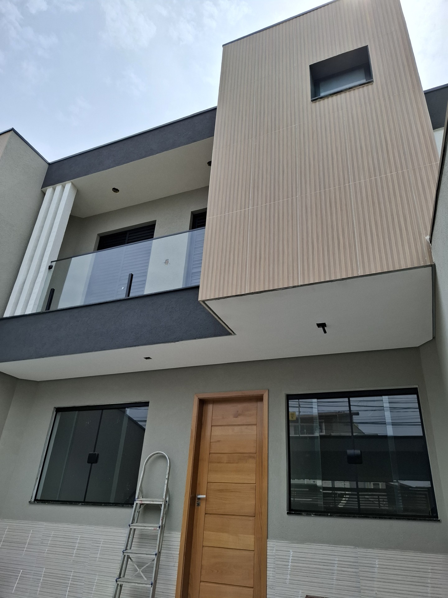 SOBRADOS NOVOS NA VILA RE COM 2 DORMITÓRIOS, UM SUITE E ATÉ 3 VAGAS - Foto 2