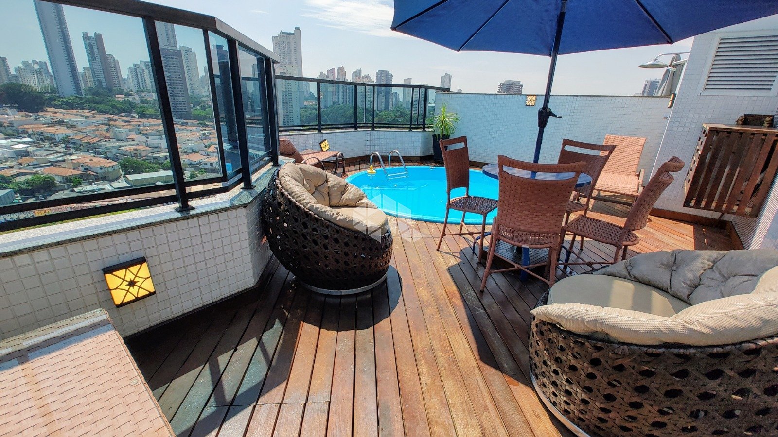 COBERTURA NO CONDOMÍNIO MONTJUIC PLAZA NA ANALIA FRANCO COM 3 DORMITORIOS E PISCINA