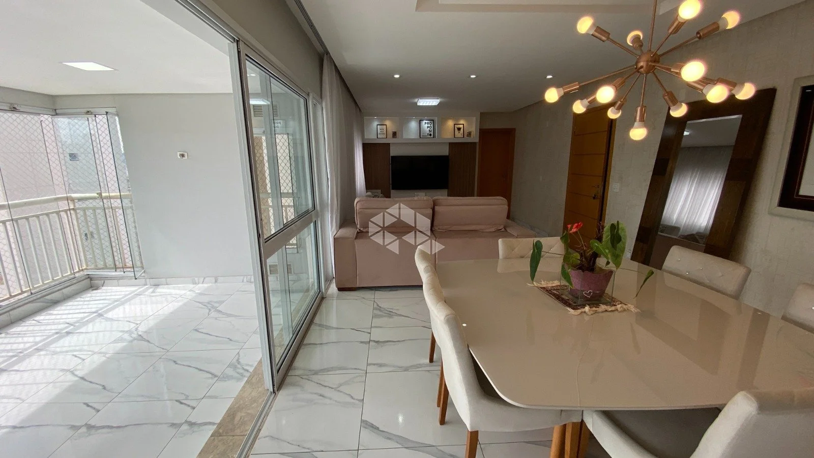 APARTAMENTO DE ALTO PADRÃO NO CONDOMINIO DAS PRAÇAS NO TATUAPÉ