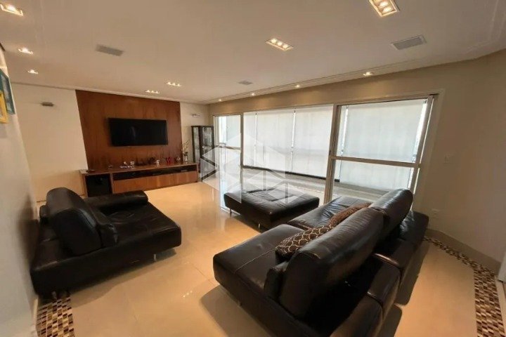 APARTAMENTO NO CONDOMINIO VERONE FAMILY CLUB COM 4 DORMITÓRIOS E 3 VAGAS - Foto 3