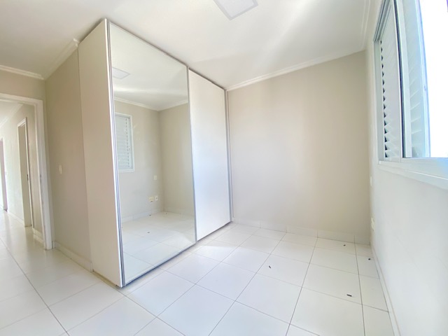 Apartamento à venda com 3 quartos, 125m² - Foto 15