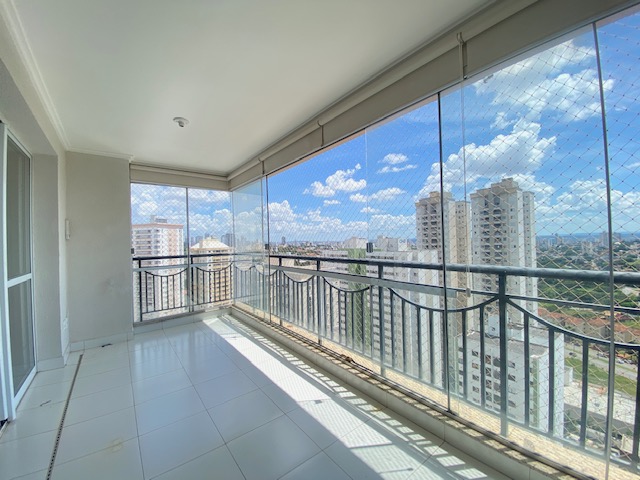 Apartamento à venda com 3 quartos, 125m² - Foto 2