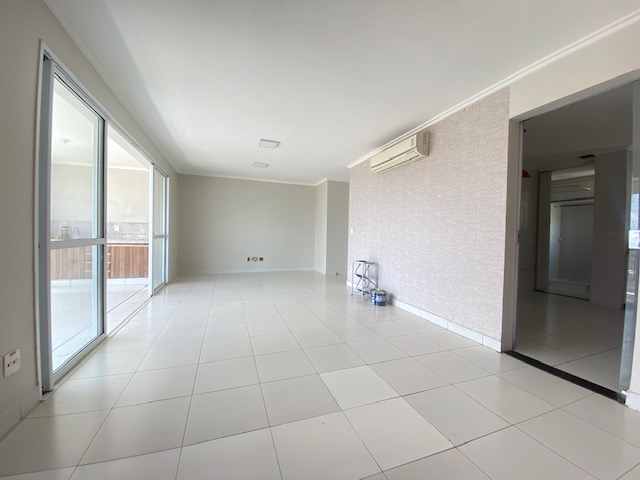 Apartamento à venda com 3 quartos, 125m² - Foto 7