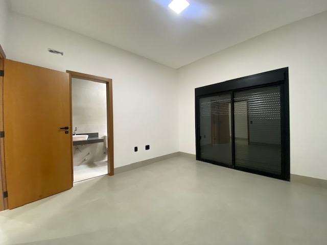 Casa de Condomínio à venda com 4 quartos, 236m² - Foto 18