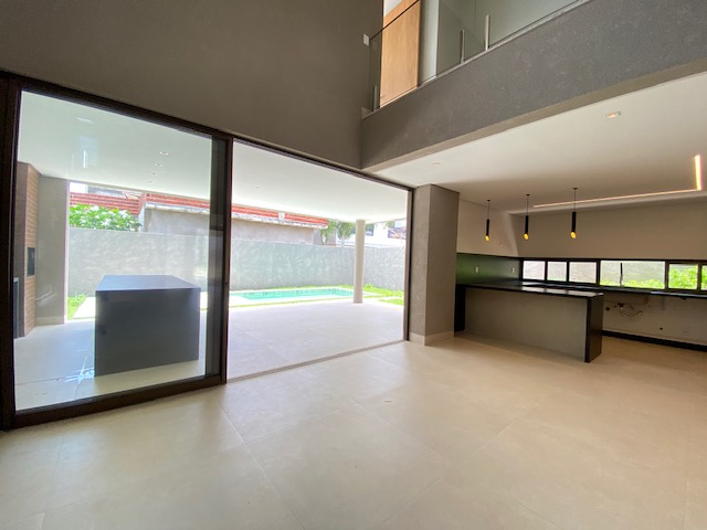 Casa de Condomínio à venda com 4 quartos, 295m² - Foto 11