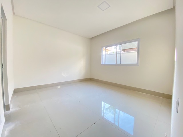 Casa de Condomínio à venda com 4 quartos, 198m² - Foto 11